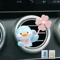 Blauer Pinguin Auto Lufterfrischer Clip mit Ventilator und zwei Duftplättchen - Pinguin (Inklusive 2 Duftplättchen)