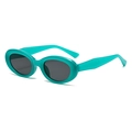 Retro-Oval-Sonnenbrille mit blaugrünem Glanzrahmen und dunkelgrauen Gläsern für Mode - Cyan
