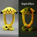 Pikachu Plüschmütze mit beweglichen Ohren und LED-Lichtern mit Tag- und Nachteffekt - Große Größe (Bewegliche Ohren) / LED Leuchtende Gelbe Zeichentrickfigur