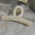 Elegant cream white large shark hair claw clip with golden metal spring for thick hair - Ivory Cross-11cm