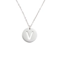 Détail du collier en acier inoxydable argenté avec pendentif rond évidé et la lettre V - Lettre V (Couleur Acier)