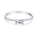 Elegant S925 sterling silver ring with a rectangular clear zircon and pavé diamonds - US 6 / White Gold