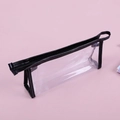 Minimalistische transparente PVC-Federtasche mit schwarzem Rand und Reißverschluss - Schwarz
