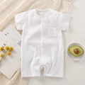 Body neonato bianco a maniche corte in morbido cotone a coste con taschino - 66CM / Bianco