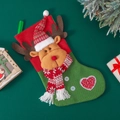 Calza di Natale in maglia rossa e verde con renna 3D e toppa a forma di cuore decorata - Stile Alce