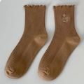 Braune Baumwollsocken mit Rüschenrand und kleiner Blumenstickerei für Damen im Set - Khaki / Einheitsgröße