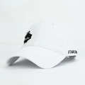 Berretto da baseball bianco invecchiato con ricamo STARING e dettagli stile street - Regolabile / Bianco