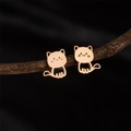 Orecchini a perno a forma di gattino in oro rosa con silhouette di gatto su ramo naturale - Oro rosa
