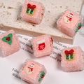Perline a cubo rosa effetto zucchero con ciondoli natalizi per creazioni fai-da-te - Stile Natalizio-6 (Rosa Chiaro Smerigliato/Pupazzo di Neve) / 21mm / Stile di Natale 6