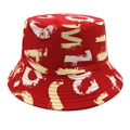 Détail d'un bob en toile de coton rouge et blanc avec imprimé graffiti LOVE et coutures - M (56-58cm) / Rouge