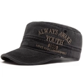 Gorra militar vintage gris lavado con bordado de letras y diseño de copa plana - Negro