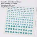 Dettaglio di 165 adesivi con mezze perle blu da 3 a 6mm per decorazione unghie e fai da te - Perla blu / 165 pezzi (3/4/5/6mm)