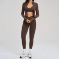 Driedelige yoga-set in koffiebruin met cross-waist legging en jasje met ritssluiting - S / 3-delige set (jack+bh+broek) / koffiekleur