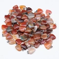 Pendenti a cuore in agata naturale lucida in colori assortiti con ganci in metallo - Agata rossa