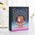 Weihnachtsgeschenkbeutel mit silbernem Merry Christmas Schriftzug und Seidengriff - Weihnachtsgeschenk / Klein/Einzeln (18*8,5*24cm)