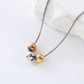 Collana in acciaio inossidabile a tre colori con perle oro, argento e oro rosa su catena - Color Acciaio