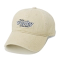 Primer plano de gorra de béisbol vintage de algodón lavado con frase bordada - Caqui
