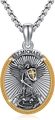 Dettaglio del ciondolo scudo San Michele con bordo dorato e catena box argentata - Argento Antico/Oro