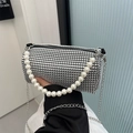 Borsa a cilindro con strass argento, manico di perle e tracolla in metallo - Perla d'Argento