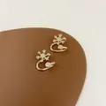 Elegant 14K gold-plated snowflake ear cuff with sparkling zircons and non-pierced design - 35001-Gold Rhinestone Snowflake Pair