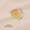 Minimalistischer breiter goldener Edelstahlring mit unregelmäßiger geometrischer Oberfläche - Breiter Gebürsteter Unregelmäßiger Stil(4#)