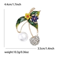 Detailed view of cherry brooch with dimensions 4.4x3.5cm featuring pearls and crystals - Gold White