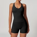 Set yoga nero due pezzi con canotta con scollo a V e pantaloncini sportivi a vita alta - Taglia S / Top E Pantaloni / Canotta + Pantaloncini / Nero premium