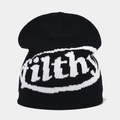 Détail de la maille du bonnet noir avec lettrage jacquard filthy blanc sur le devant - Noir