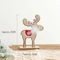 Décoration de Noël en bois : renne avec motif flocon rouge et col en fausse fourrure - Petit renne en peluche