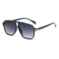 Retro black pilot sunglasses with double bridge and grey gradient lenses on white background - Black Frame/Gradient Grey