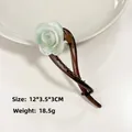 Pinza para el pelo de rosa en acetato verde pálido con clip de torsión marrón café - verde claro
