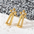 Boucles d'oreilles élégantes en acier plaqué or 18 carats avec cadres trapèze et diamants - Croix