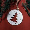 Addobbo per albero di Natale in metallo bianco con ritagli a stella e corda di iuta - Albero di Natale