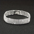 Luxuriöses fünfreihiges Strassarmband in Silber mit elegantem Faltverschluss für Damen - 5-reihiges Armband