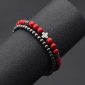 Set di 2 bracciali da uomo in ematite con croce, pietre rosse e stile occhio di tigre - 4mm Ematite + 6mm Turchese Rosso