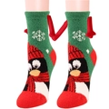 Dettaglio di calze natalizie in pile corallo con motivi a pinguino 3D ed elementi festivi - Pattern 28 (Red Green Penguin Snowflake)