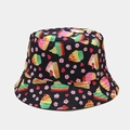Dettaglio del motivo cupcake cartone animato e fiori di ciliegio su cappello a secchiello - M(56-58cm) / Stile Cupcake Nero (4#)