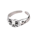 Anillo de corazón plateado ajustable con cara triste grabada y acabado metálico retro - Abierto Ajustable / Estilo de Corazón con Cara Llorando / Plateado