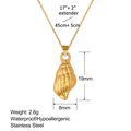 Vista dettagliata della collana con conchiglia dorata con dimensioni e specifiche tecniche - Stile Conchiglia 2 (XL0005)