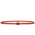 Sottile cintura in pelle rossa da donna con fibbia a cerchio dorata minimalista - Rosso
