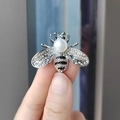 Elegant silver bee brooch with white pearl and black and white crystals - Silver Bee-White Pearl (XZ0191)