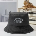 Cappello bucket in denim lavato grigio scuro con ricamo retrò Limited Edition 1950 - 1950 Nero