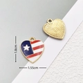 Detailed macro view of heart-shaped USA flag charm with 1.8cm x 1.55cm measurements - 2810 Single Star Heart