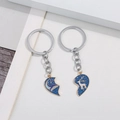 Porte-clés de couple avec cœur bleu, motifs baleine et cerf en métal argenté brillant - Baleine Cerf Assorti / Bleu