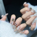 Uñas postizas de ataúd rosa nude con flores de camelia 3D y gemas brillantes - 1380-Jardín de Primavera (XS)