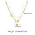 Λεπτομέρεια χρυσής αλυσίδας συνδετήρα 18K με κούμπωμα OT και στρογγυλό μενταγιόν - Χρυσό (KN0089)