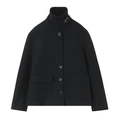 Manteau court noir en laine pour femme avec col montant et grandes poches sur fond blanc - XS / Noir