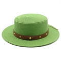 Détail du chapeau canotier vert avec ruban en cuir marron et rivets métalliques - M (56-58cm) / Vert Herbe