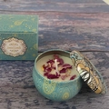 Floral scented soy candle in a decorative green tin with a matching gift box and rose petals - English Pear & Freesia (Tin)