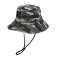 Detailansicht des Camouflage-Cowboyhuts mit Metall-Lüftungsschlitzen und verstellbarer Kordel - Einheitsgröße / Graue Tarnung